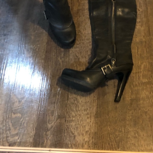 Sexy leather boots - Picture 5 of 5
